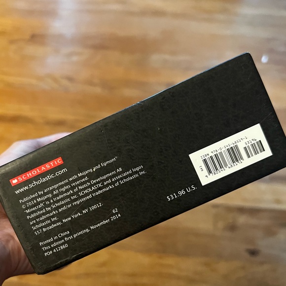 Minecraft Complete Handbook Collection - Picture 2 of 4